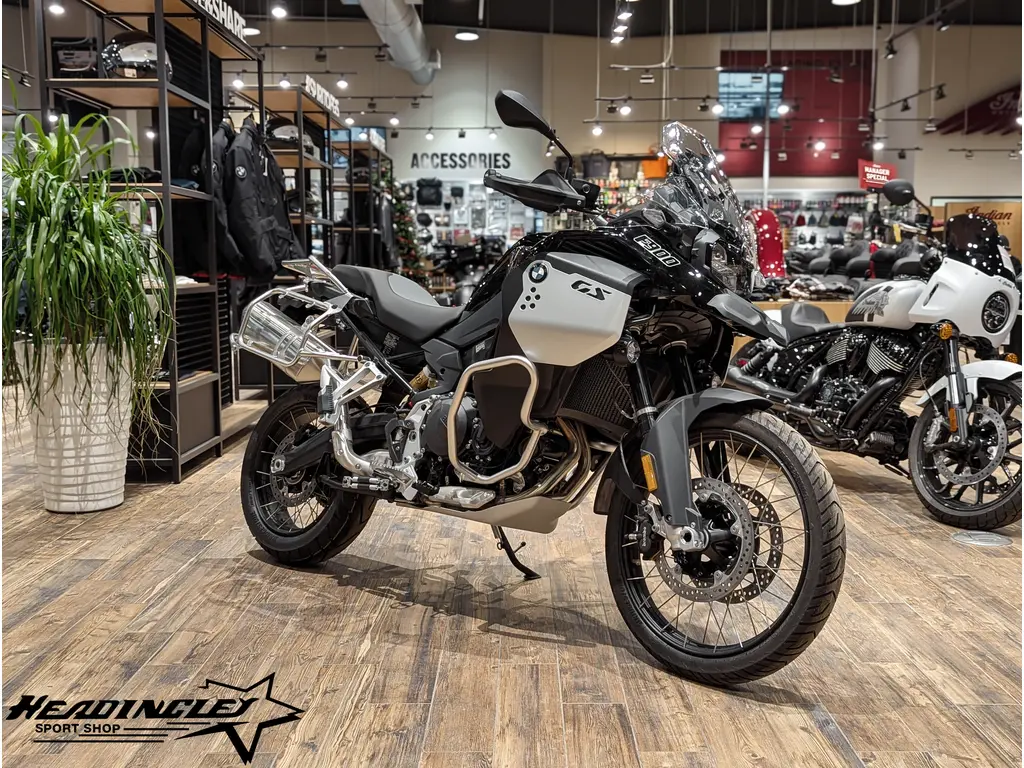 2025 BMW F 900 GS Adventure // Black Storm Metallic 