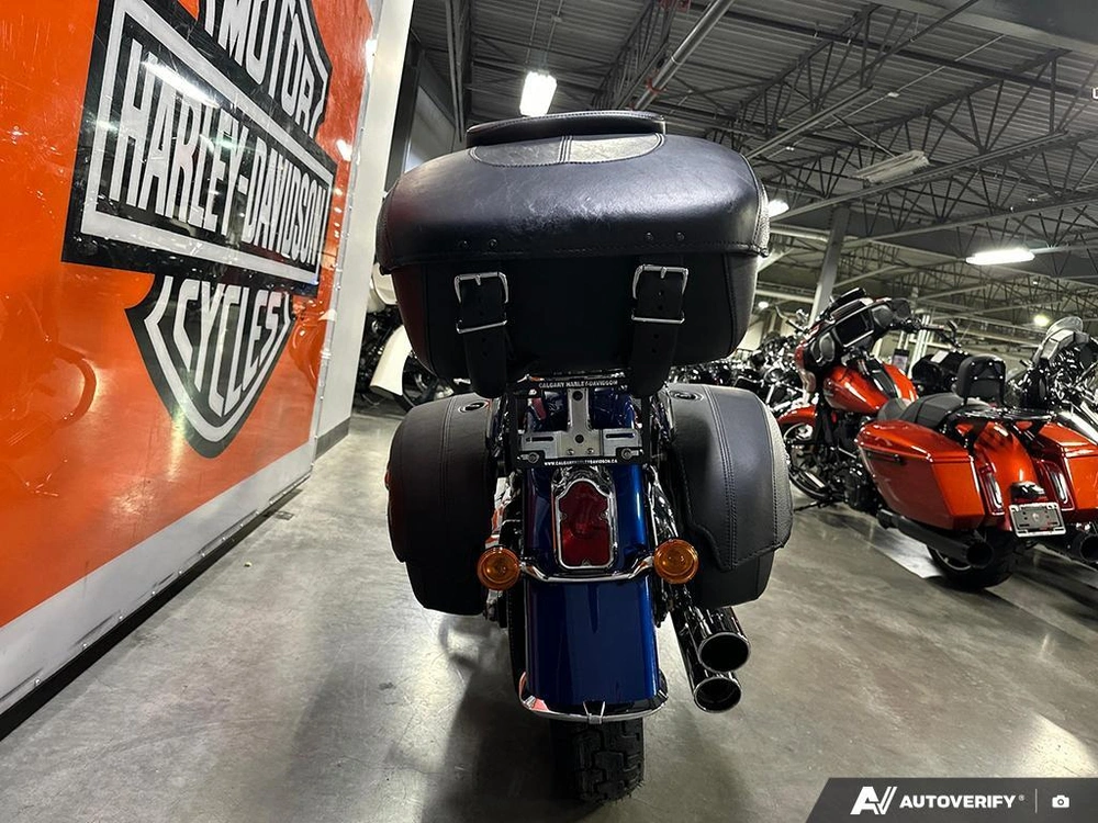 2016 Harley-davidson Deluxe alt