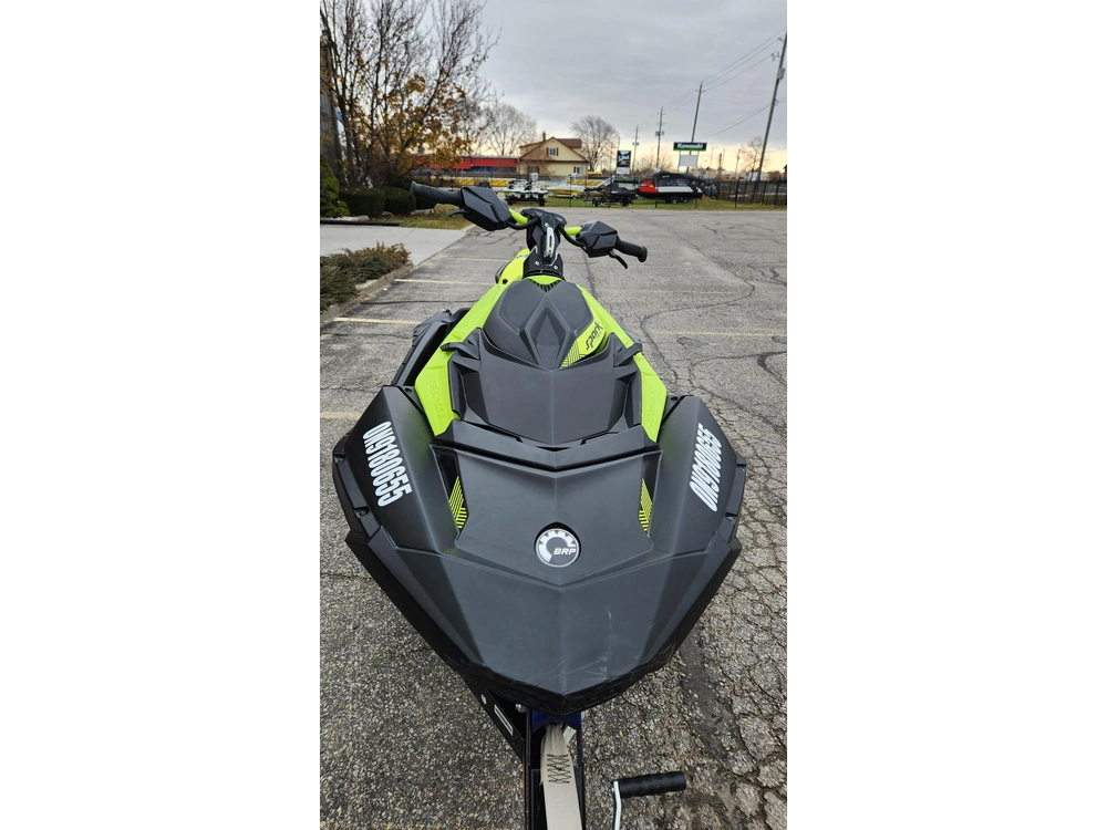 2023 Sea-doo Pwc Spark Trixx 3 Up alt