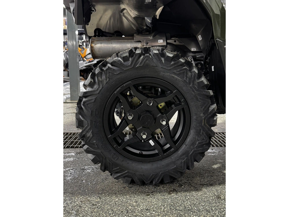 Polaris 570 Premium 40e 2026 alt