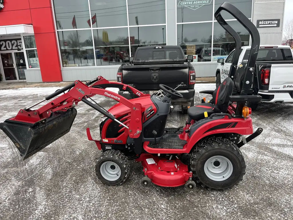 2024 Mahindra  Emax20S ROPS
