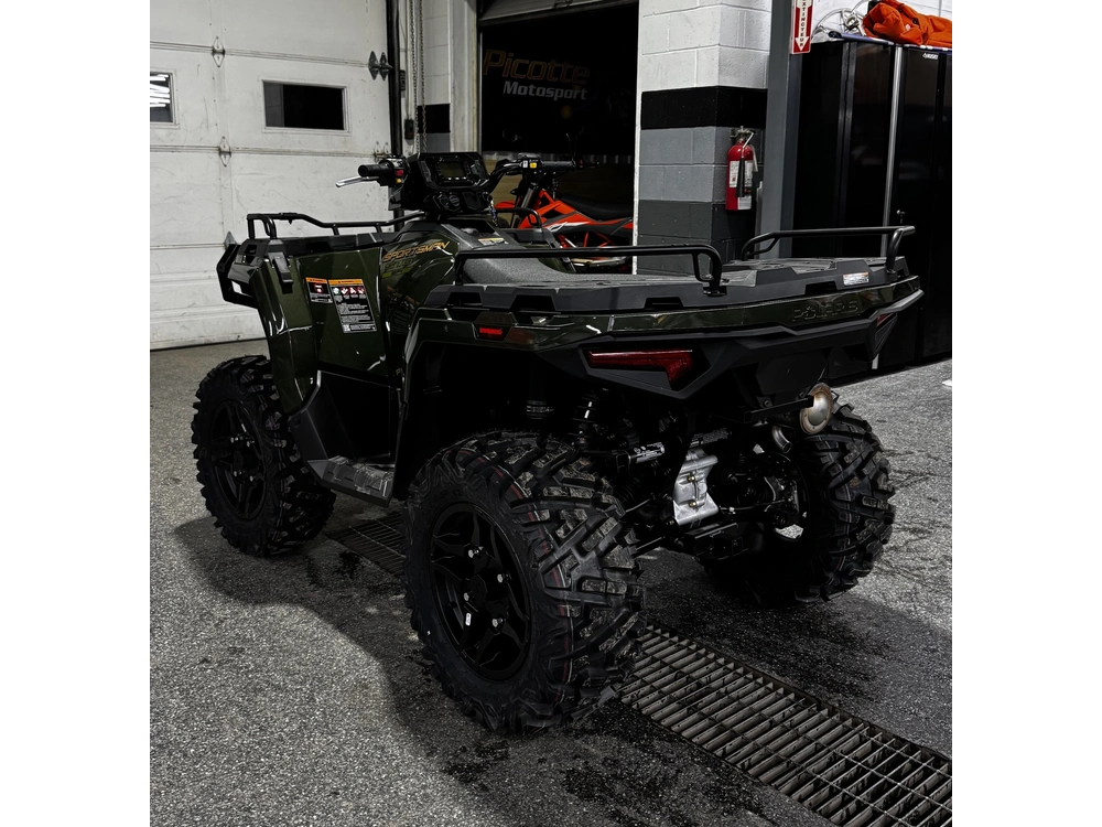 Polaris 570 Premium 40e 2026 alt