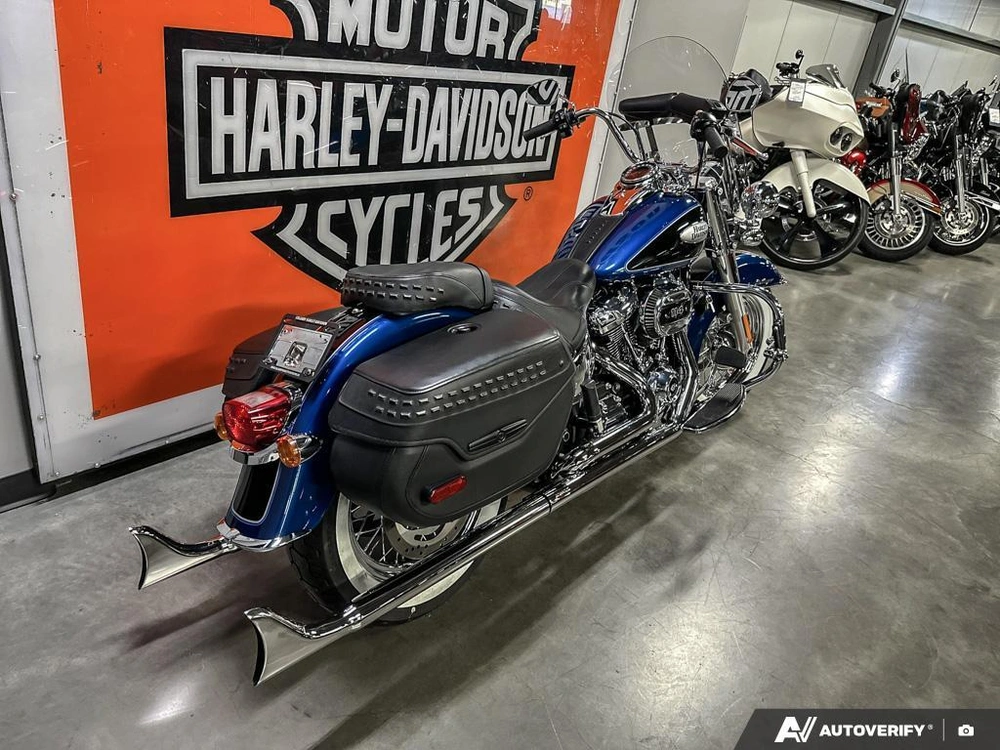 2022 Harley-davidson Flhcs