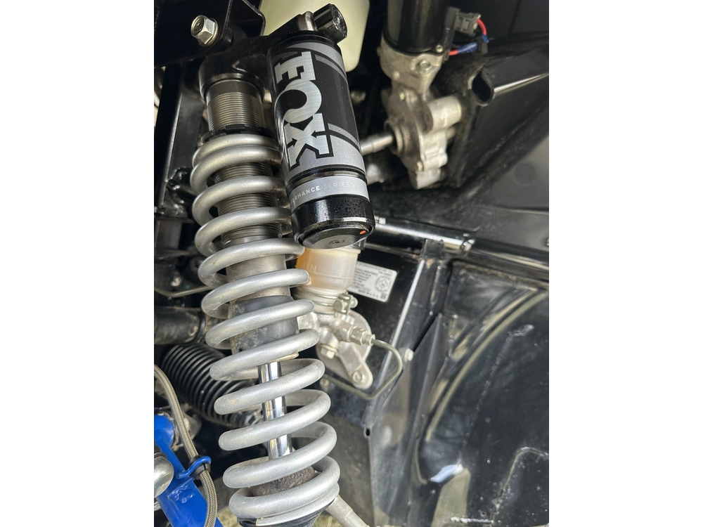 2024 Kawasaki Teryx 4 Eps alt