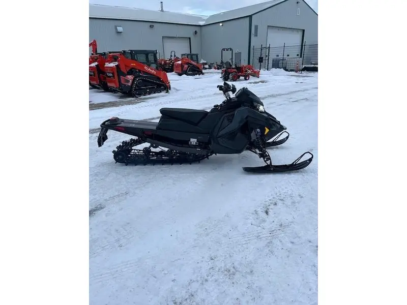 2026 Polaris 850 ASSAULT 146 ESCAPE