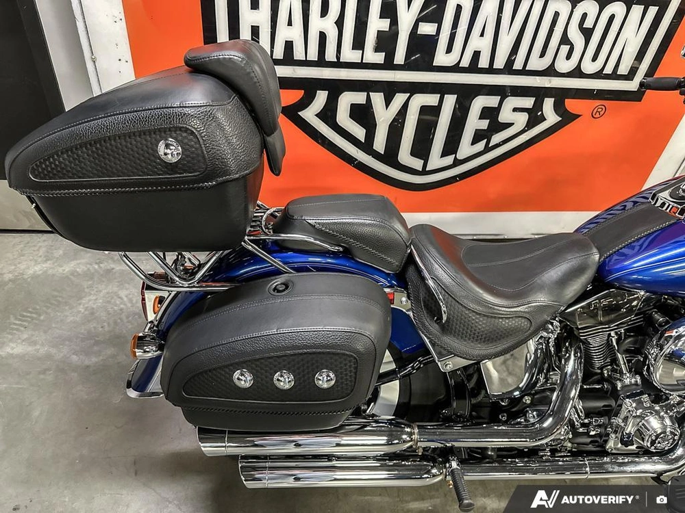 2016 Harley-davidson Deluxe alt
