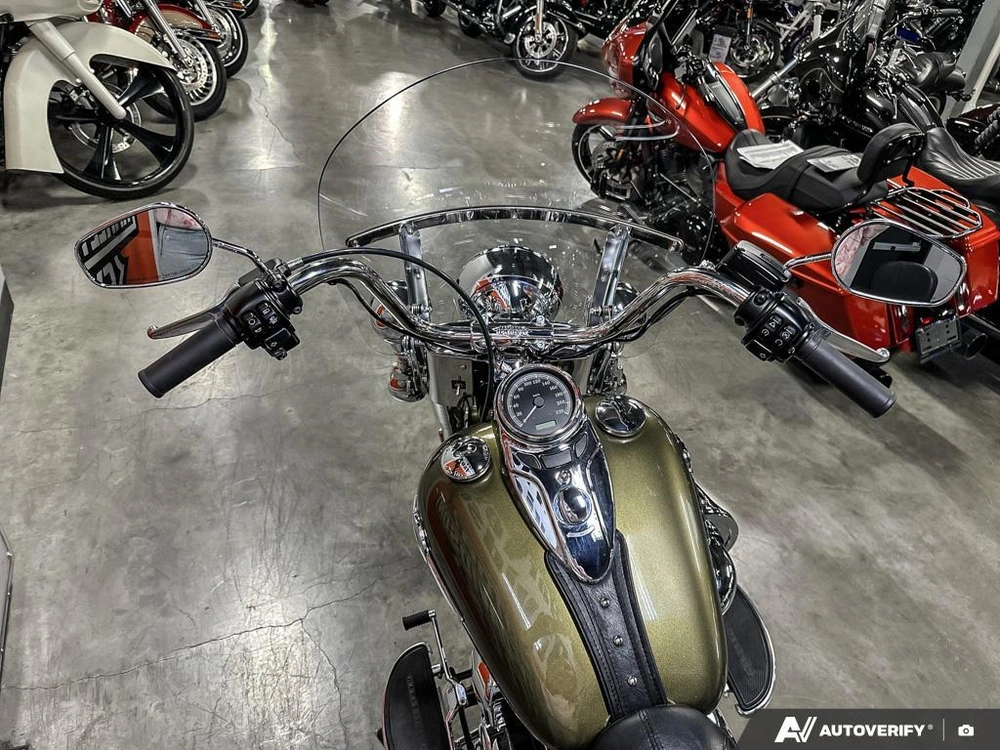 2016 Harley-davidson Flstc - Heritage Softail® Classic alt