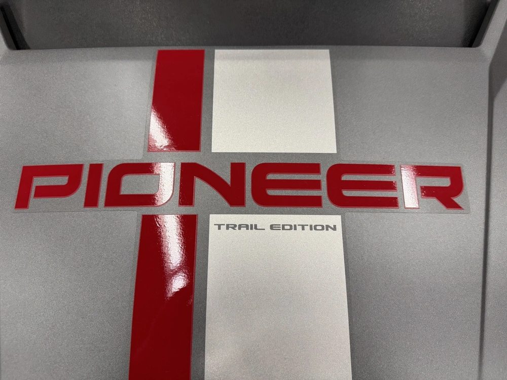 2025 Honda Pioneer 1000-5p Trail Special Edition alt