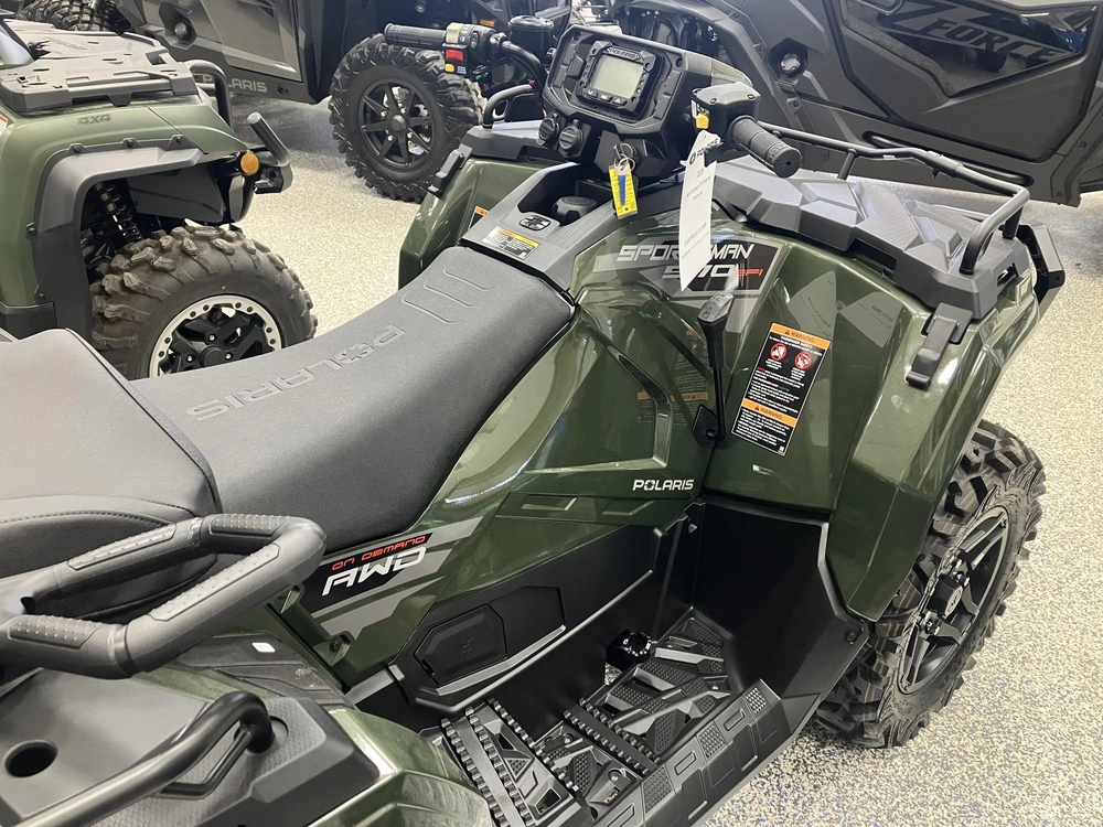 2026 Polaris Sportsman Touring 570 Premium alt