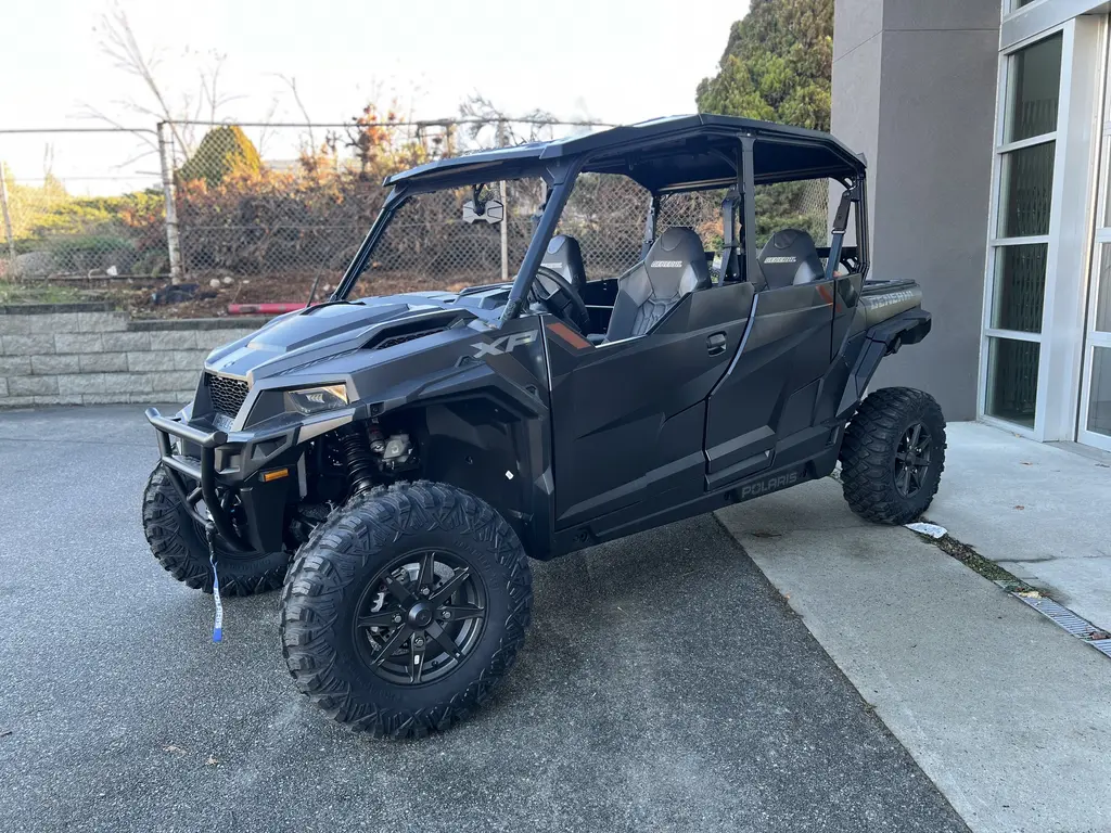 2026 Polaris General XP 4 1000 Premium