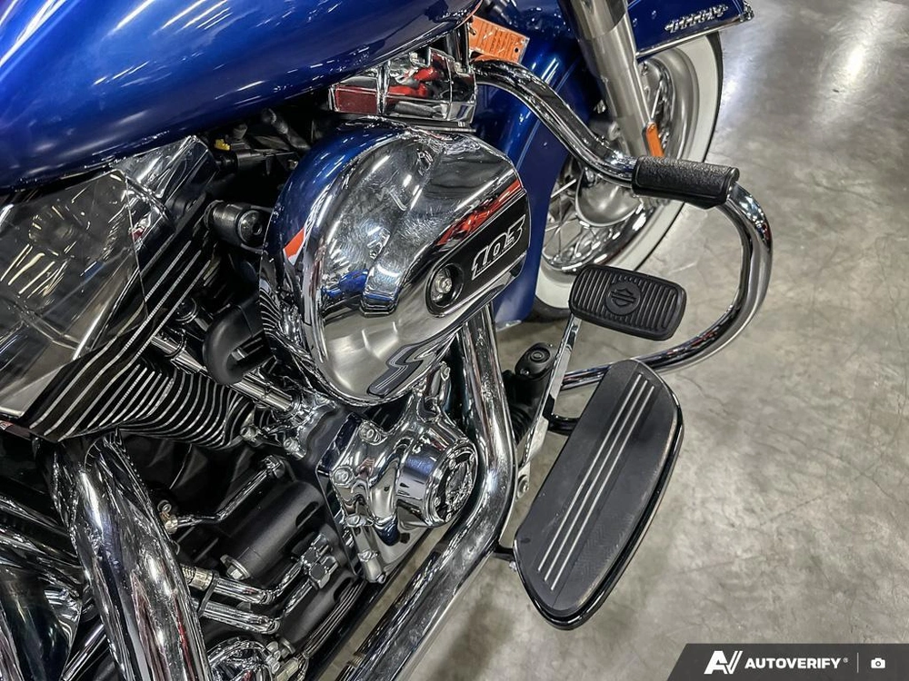 2016 Harley-davidson Deluxe alt