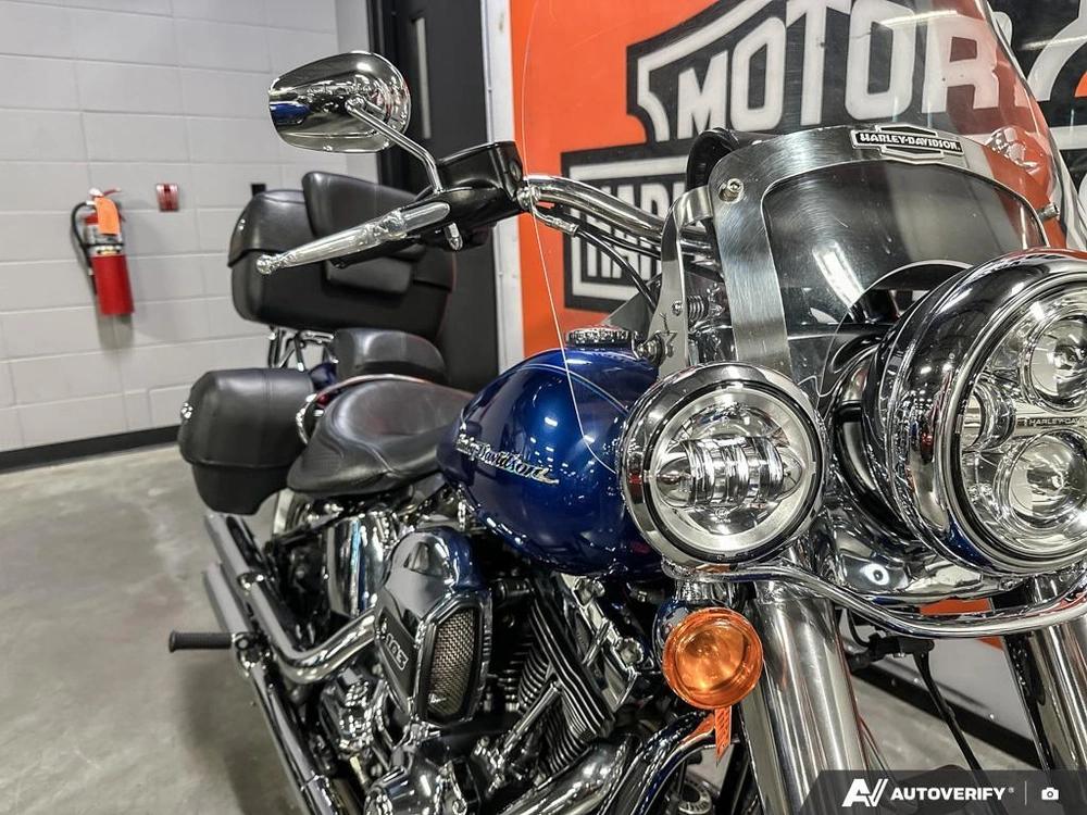 2016 Harley-davidson Deluxe alt