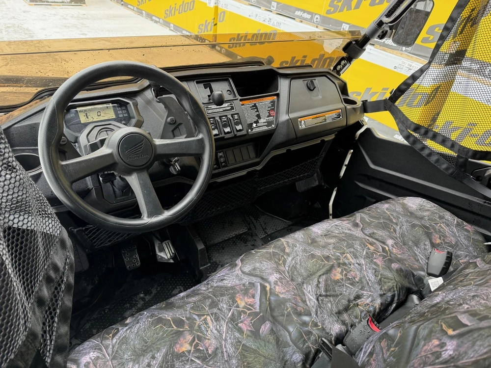 Honda Pioneer 1000-5 Deluxe 2024 alt