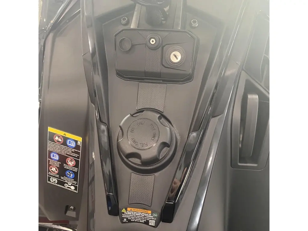 2026 Polaris 650 Voyageur Sp 155 alt