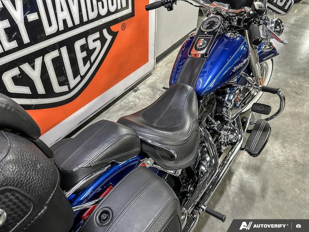 2016 Harley-davidson Deluxe alt