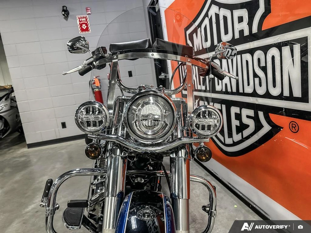 2022 Harley-davidson Flhcs