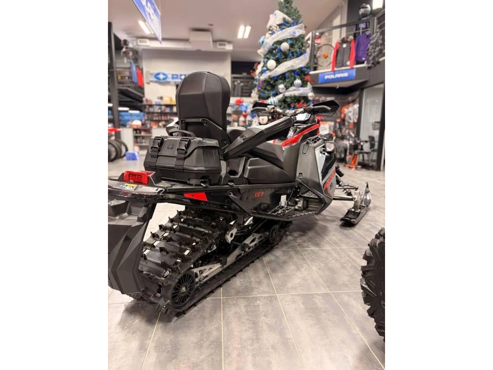 Polaris Prostar S4 Indy Adventure 137 2025 alt