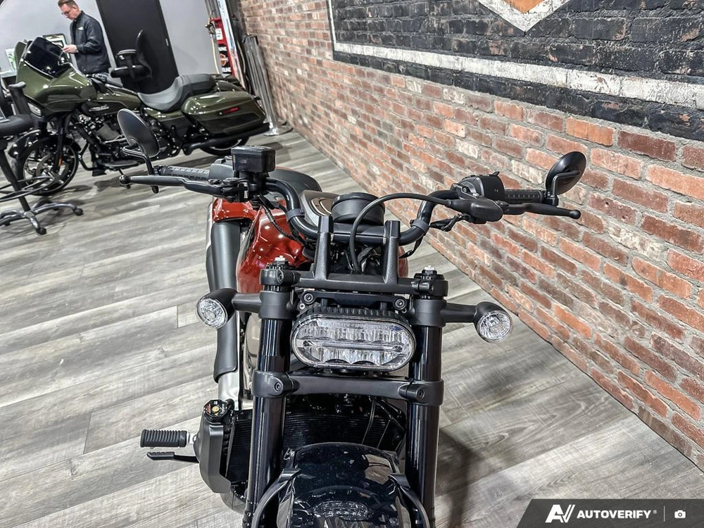 2024 Harley-davidson Sportster S alt