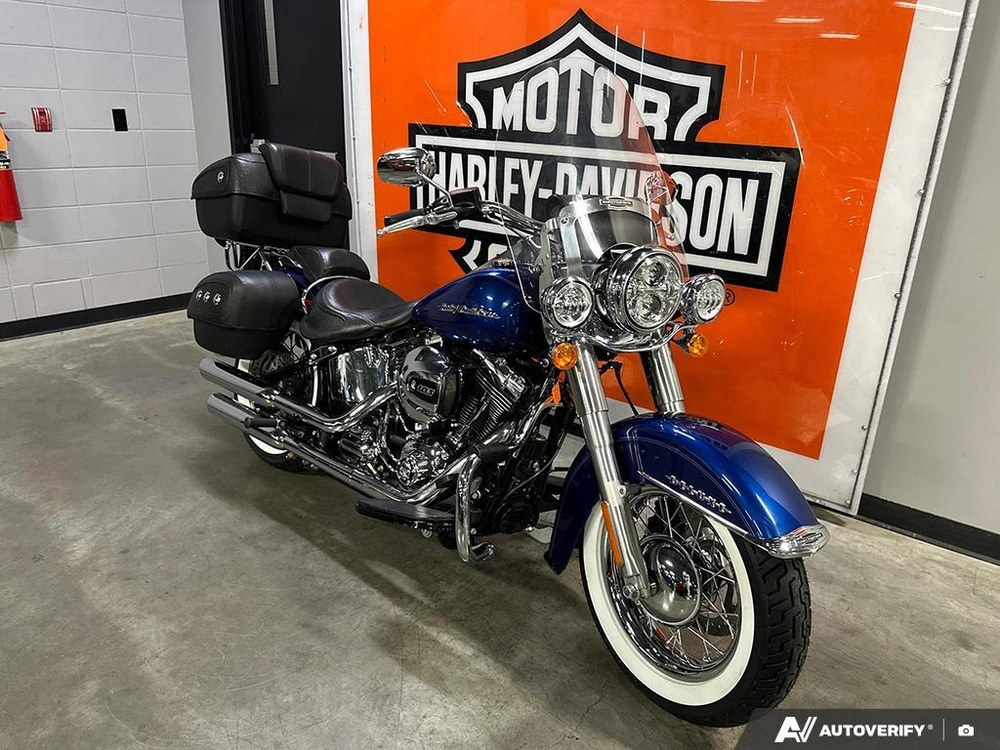 2016 Harley-davidson Deluxe alt