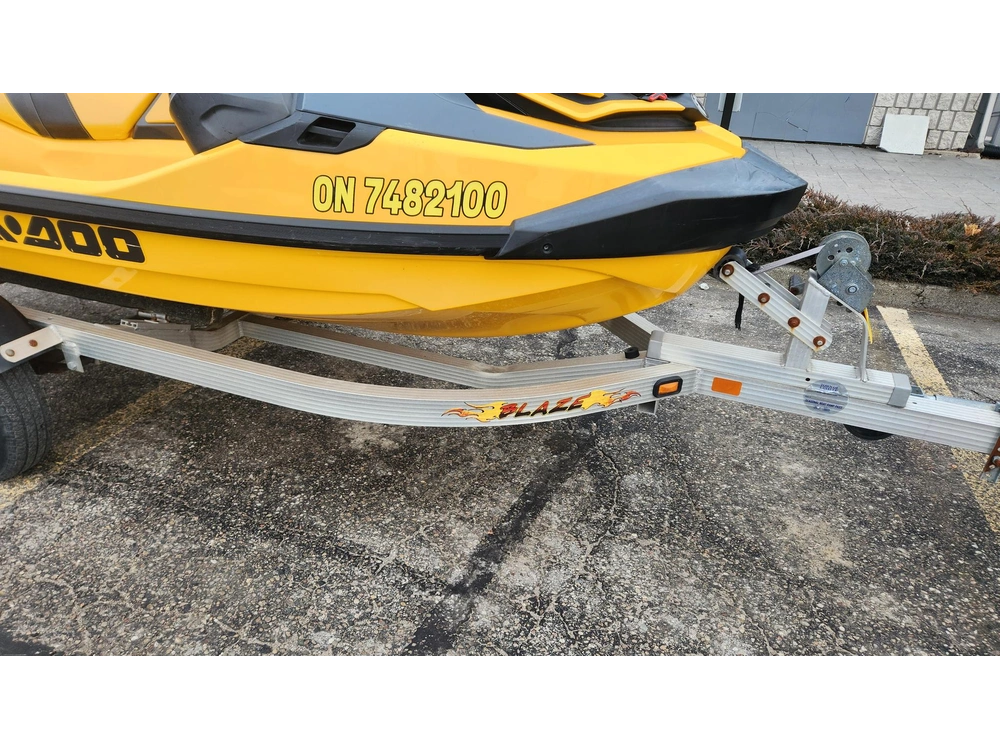2021 Sea-doo Rxt X 300 Audio alt
