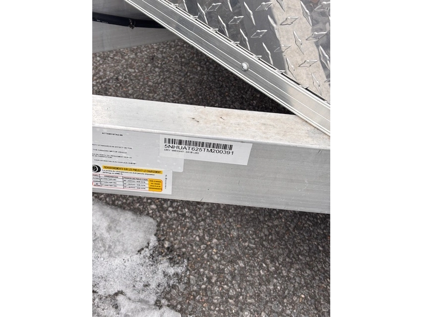 Amera-lite Legacy Car Hauler 8.5'x16 2026 alt