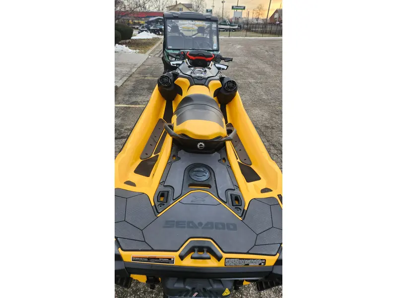 2021 Sea-Doo RXT X 300 AUDIO thumbnail 3
