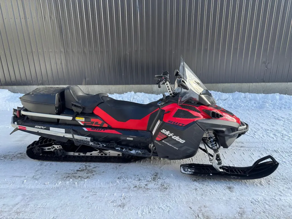 2019 Ski-Doo EXPEDITION SWT 900 ACE