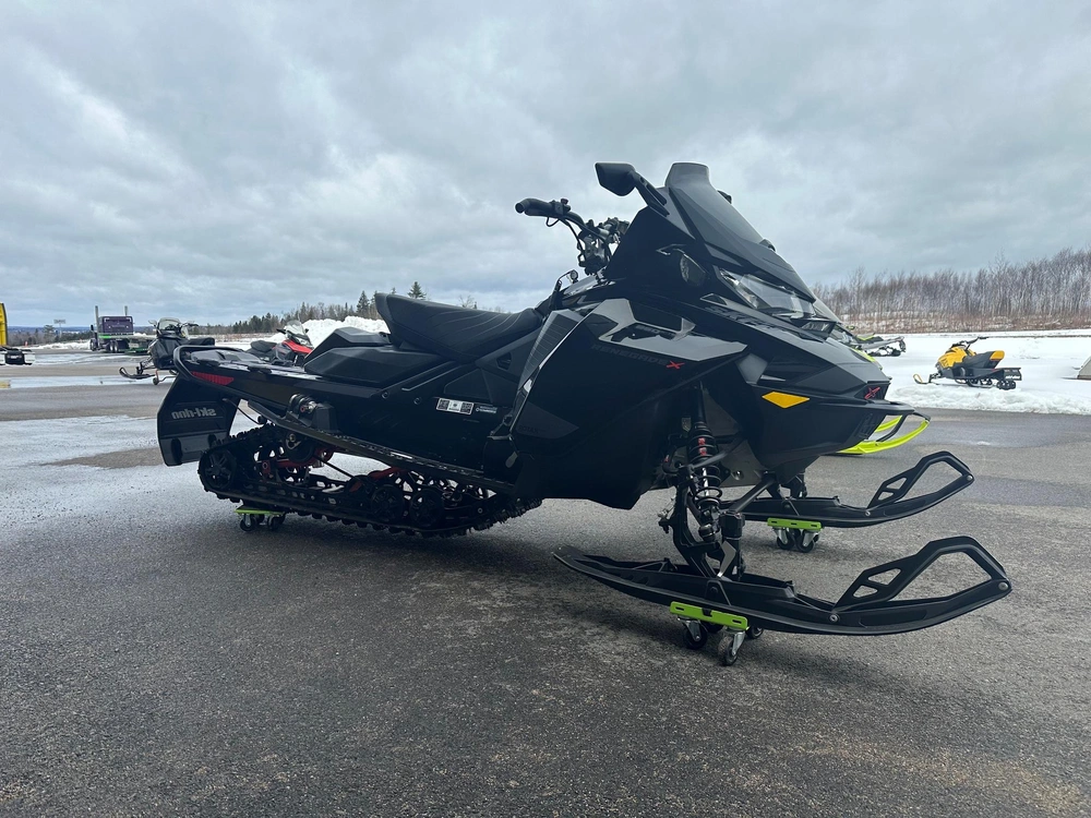 Ski-doo Renegade X 850 Etec 2021 alt