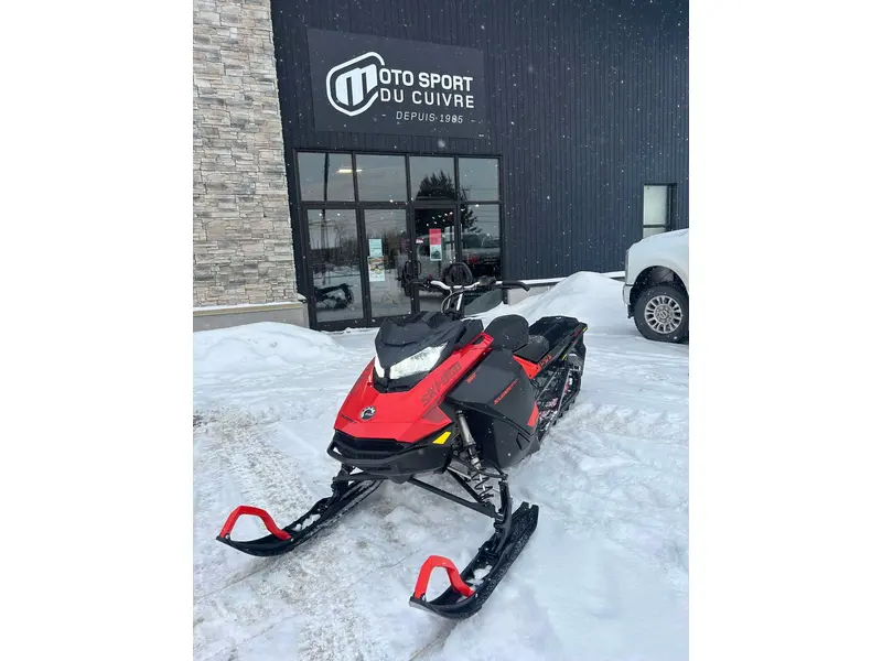 2021 Ski-Doo Summit SP 850
