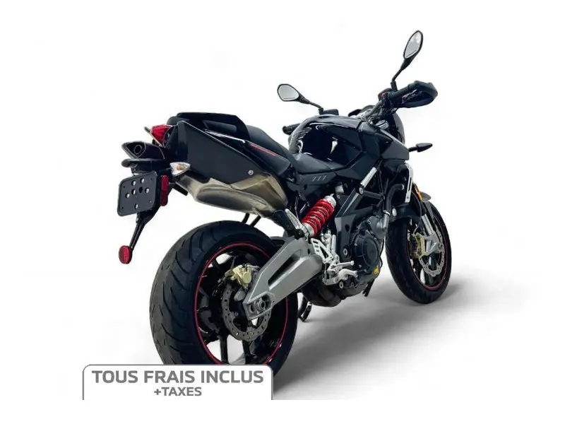 2016 Aprilia SHIVER 750