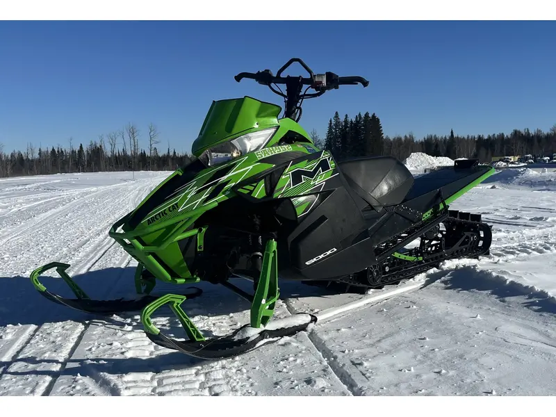 2015 Arctic Cat M6000