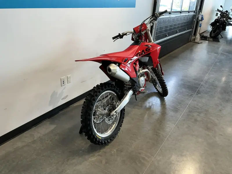 2025 GASGAS MC 450F thumbnail 7