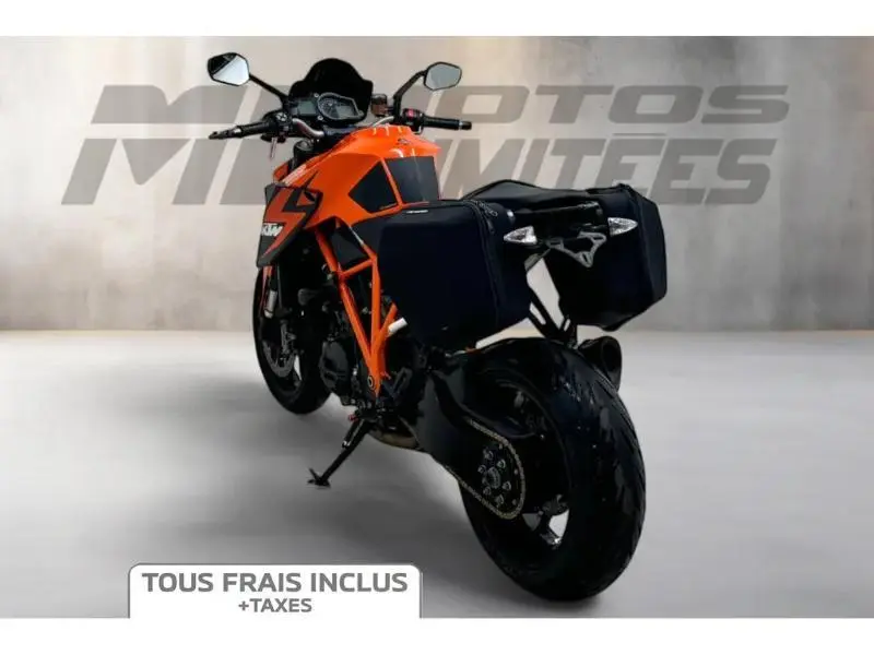 2015 KTM 1290 SUPER DUKE R