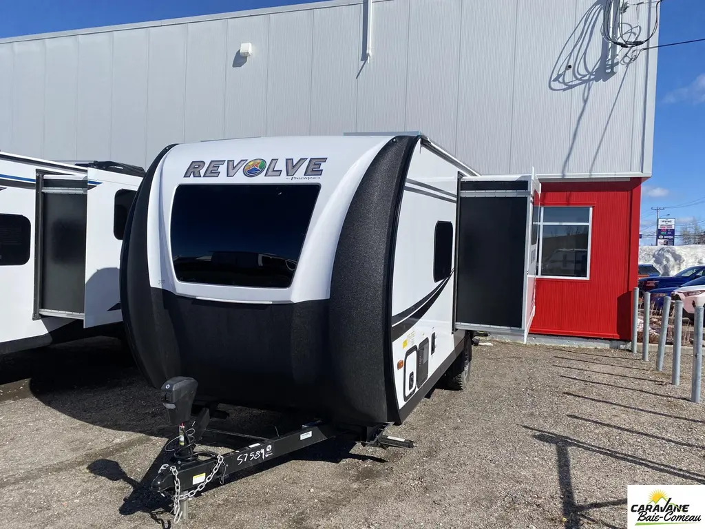 2022 Palomino Revolve - EV1