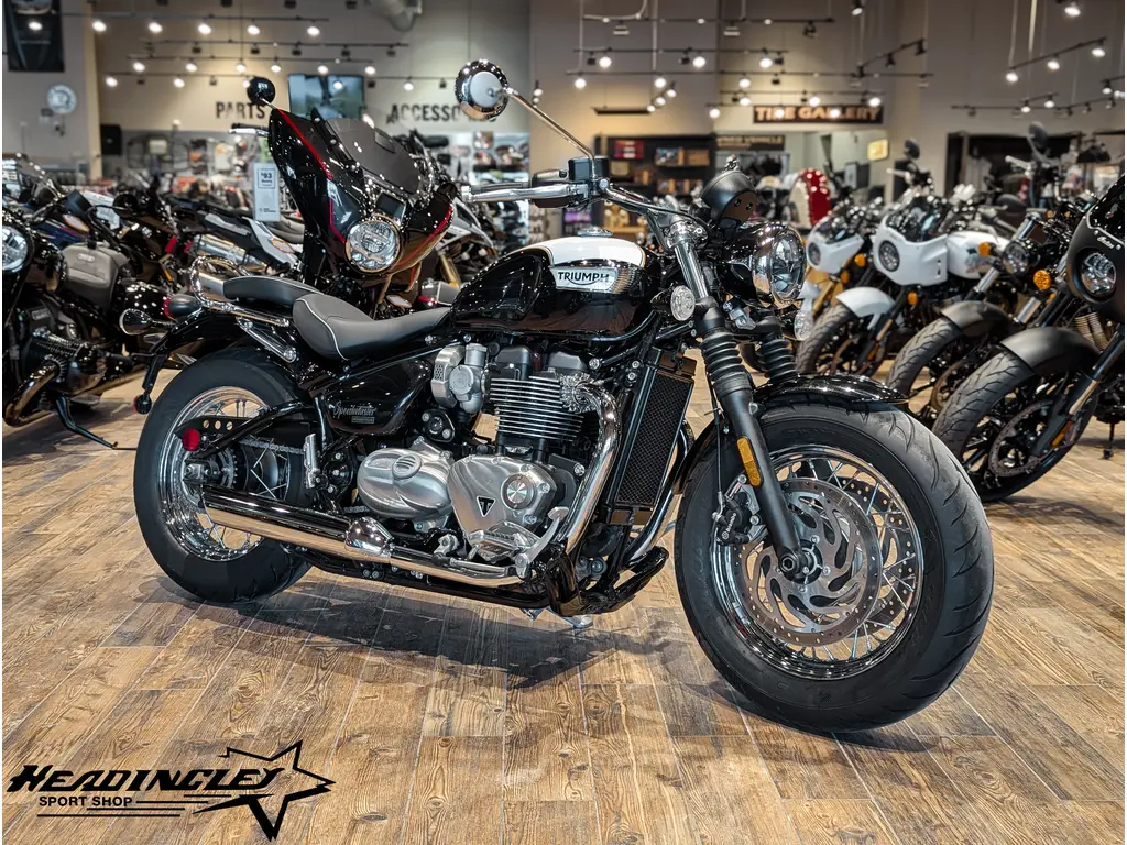 2020 Triumph Bonneville Speedmaster // Phantom Black/Fusion White