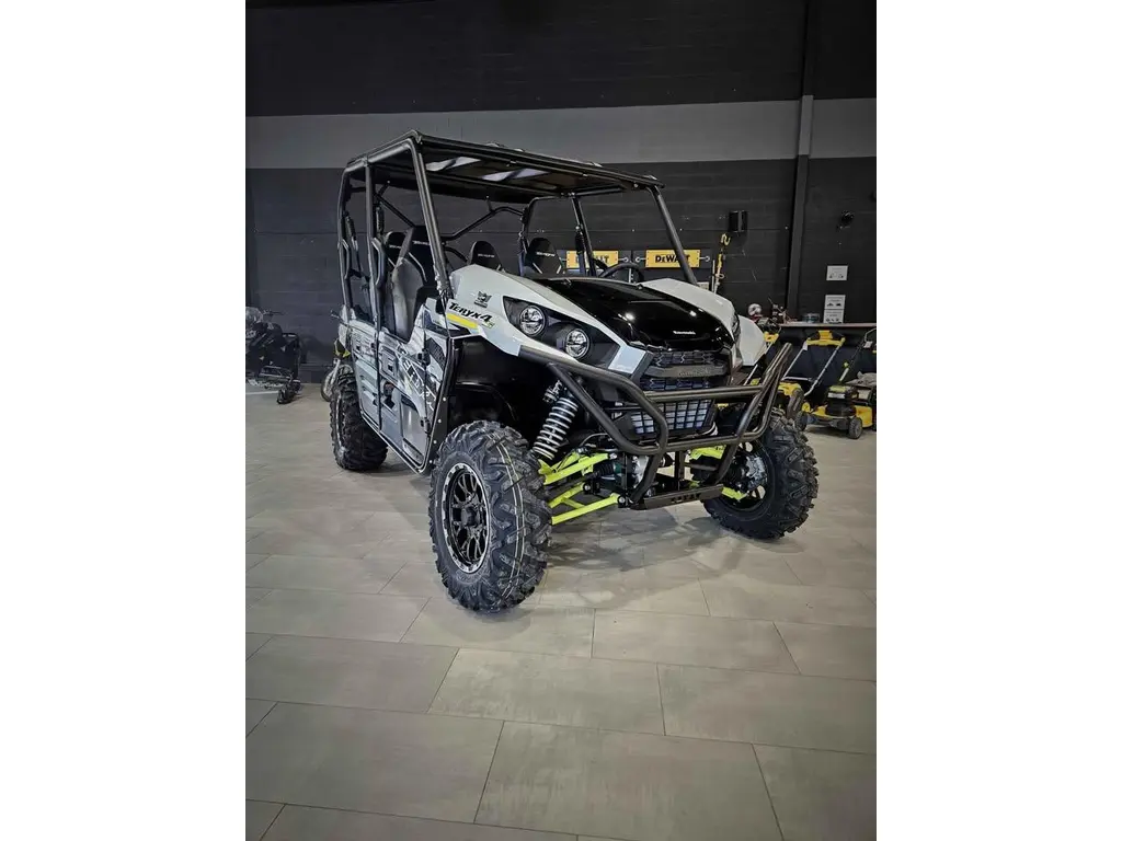 2025 Kawasaki TERYX 4 S LE 