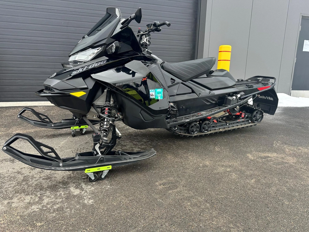 Ski-doo Renegade X 850 Etec 2021 alt