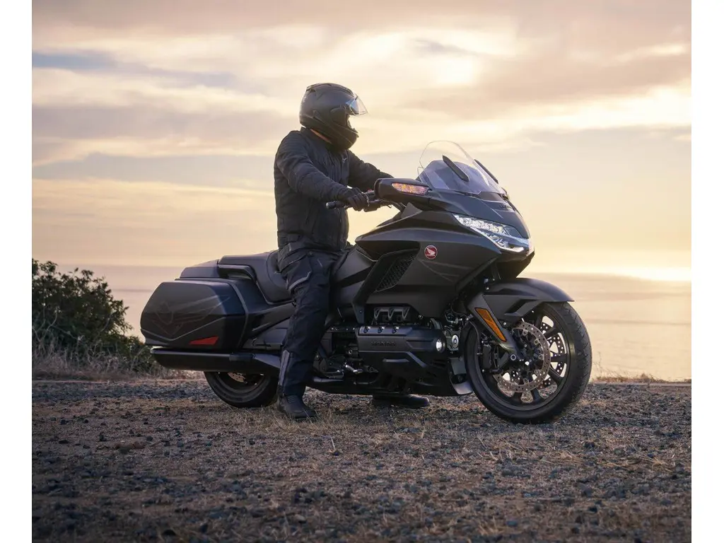 Honda Gold Wing ( MANUEL ) 2025