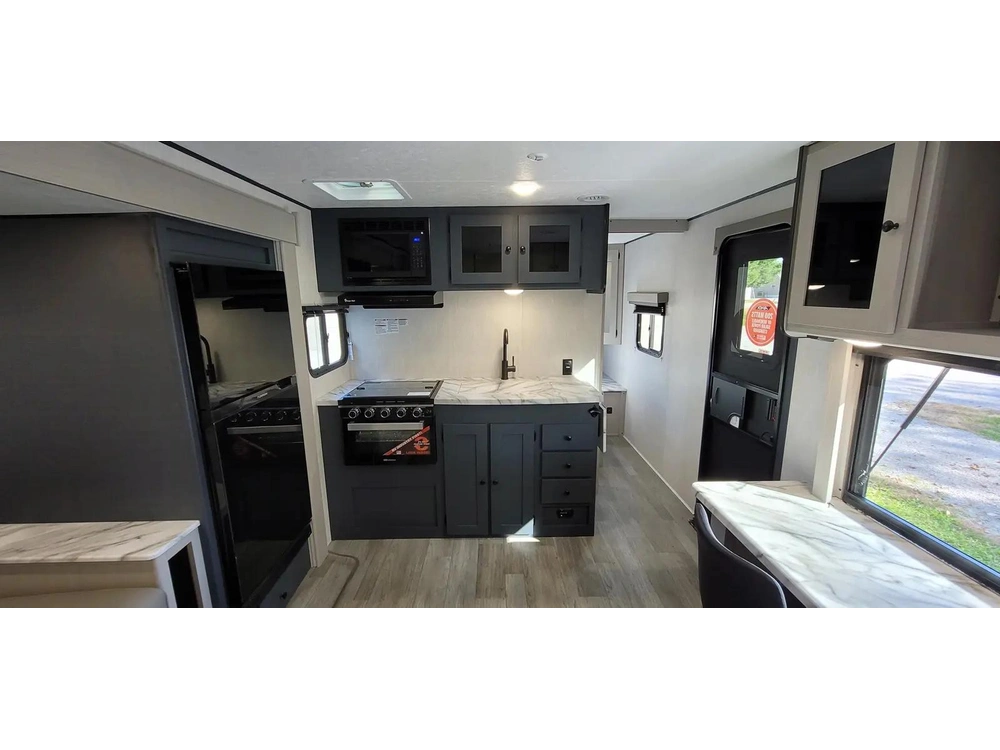 Apex 242barv 2025 alt