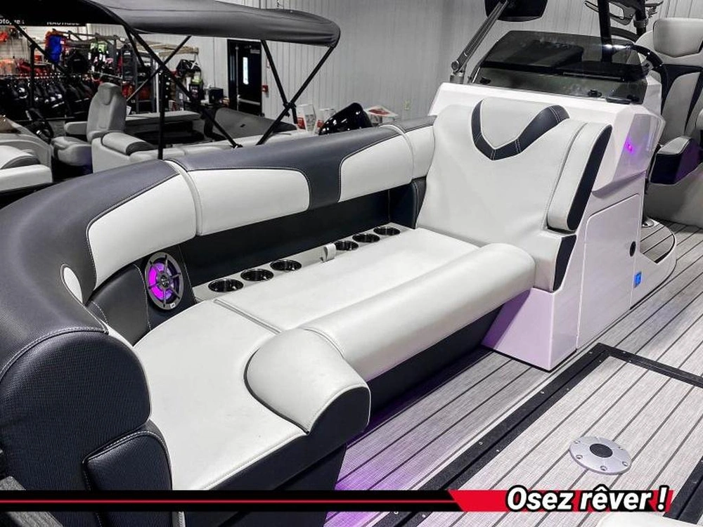 Montara Ponton Bateau Surf-boss 25 2.0 Démonstrateur 2023 alt