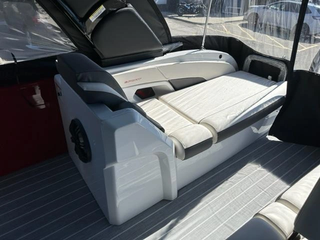 Princecraft Vogue 27 Xt Perf 2023 alt