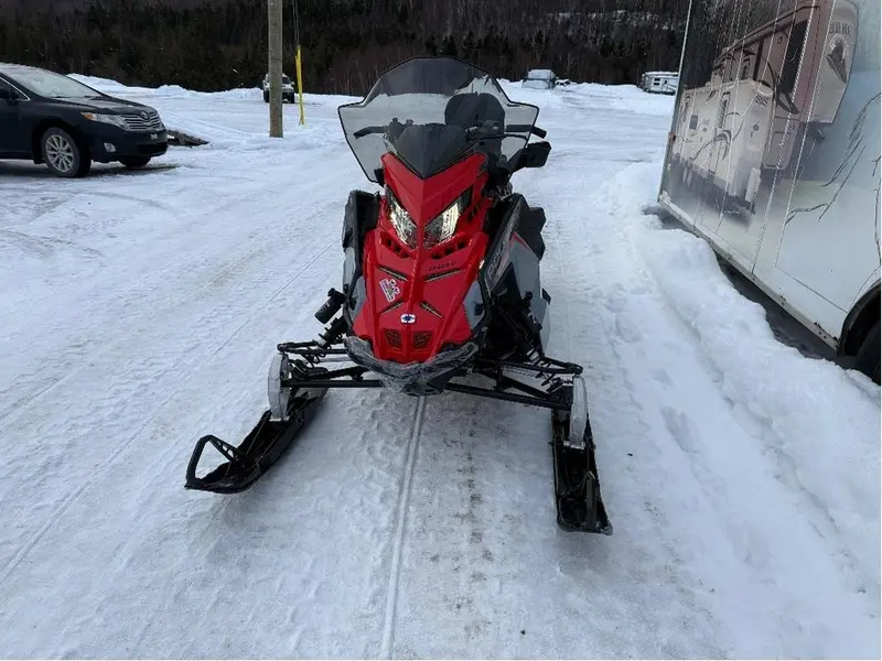 2025 Polaris Indy Adventure PROSTAR 4 TEMPS
