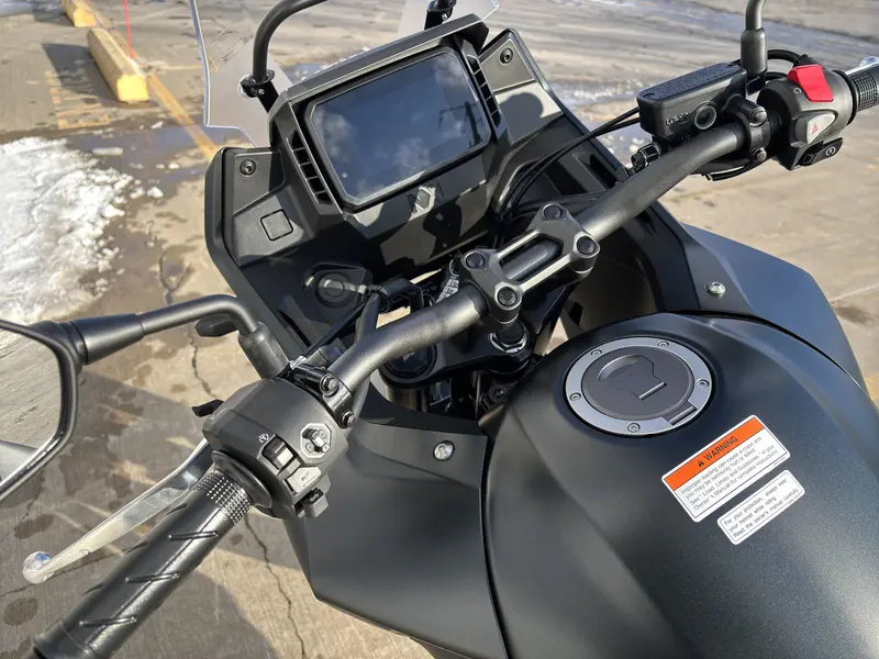2025 Honda NX500 ABS thumbnail 10