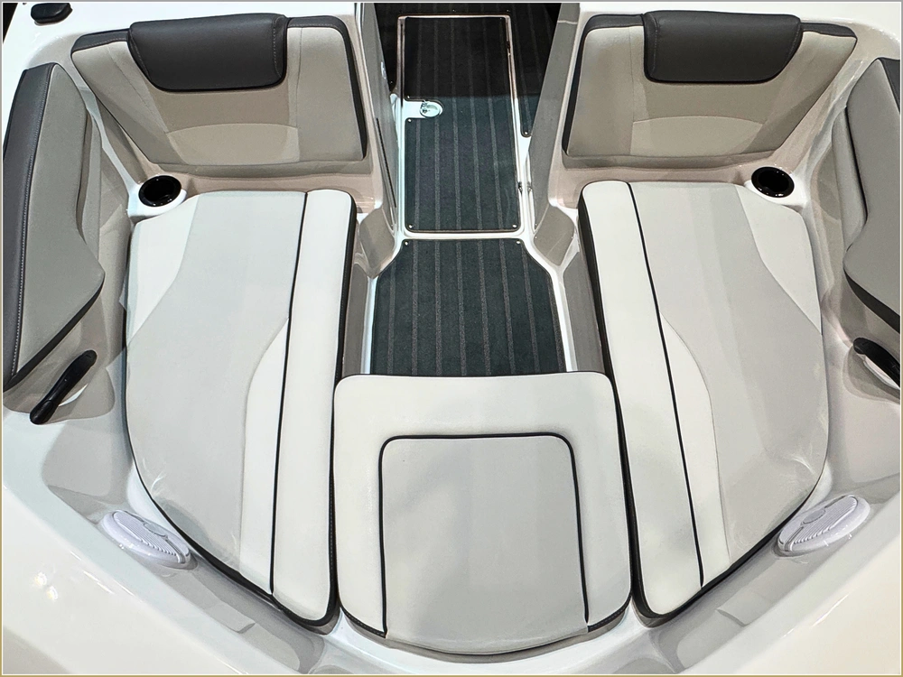 2025 Yamaha Sx190 + $1500 Watersports Package Included!! $4,000 Rebate Included + 3.99% Financing alt
