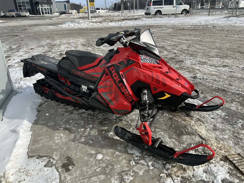 Polaris 850 SWITCHBACK ASSAULT 144 SC-SELECT 2020