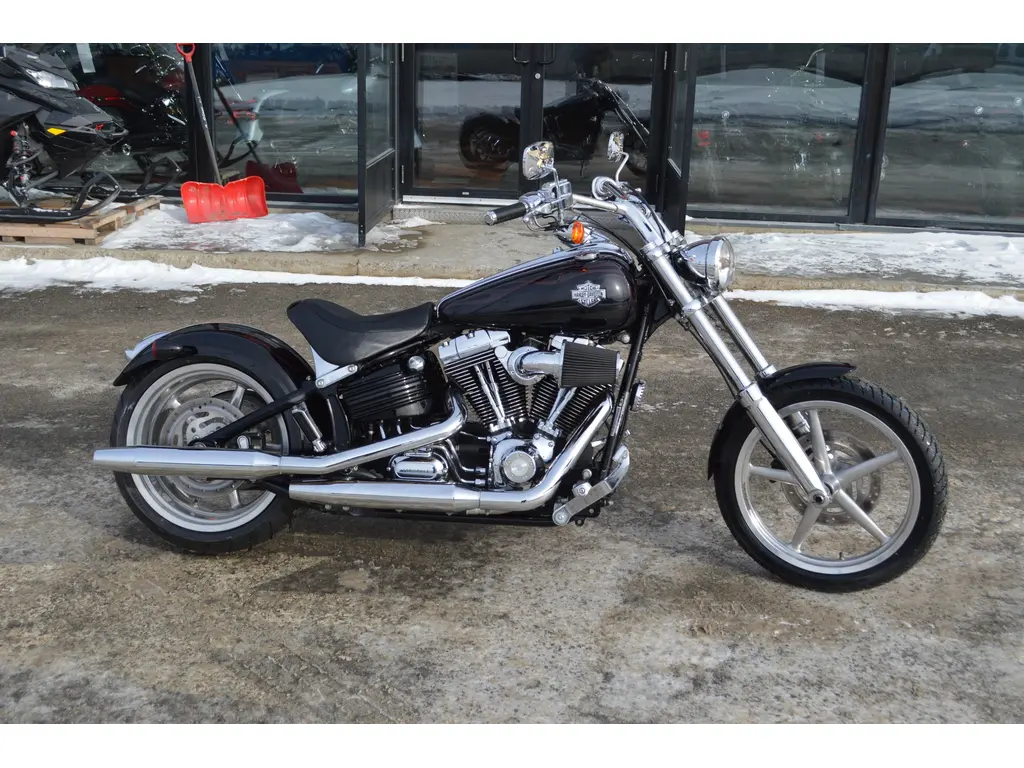 Harley-Davidson fxcwc rocker  2011