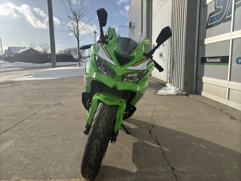 Kawasaki Ninja Zx-4rr Krt 2025 alt