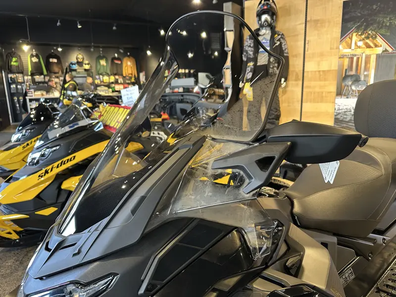 2025 Ski-Doo GT LE 900 Turbo R