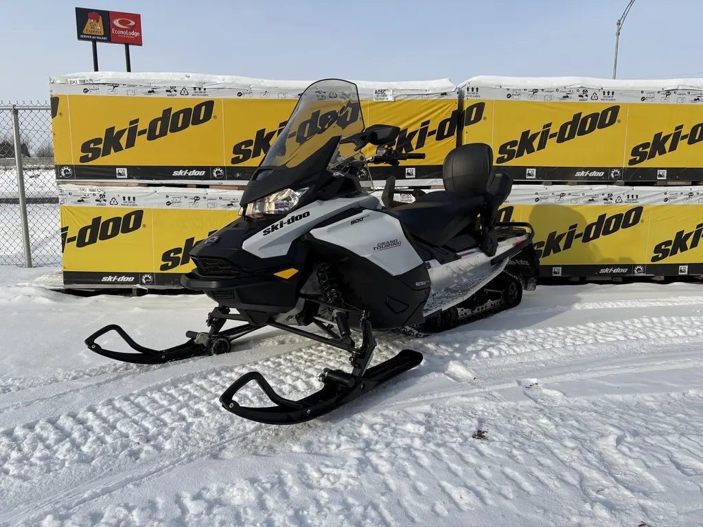 2021 Ski-Doo Grand Touring Sport