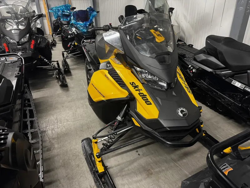 2023 Ski-Doo RENEGADE ADRENALINE 900 ACE